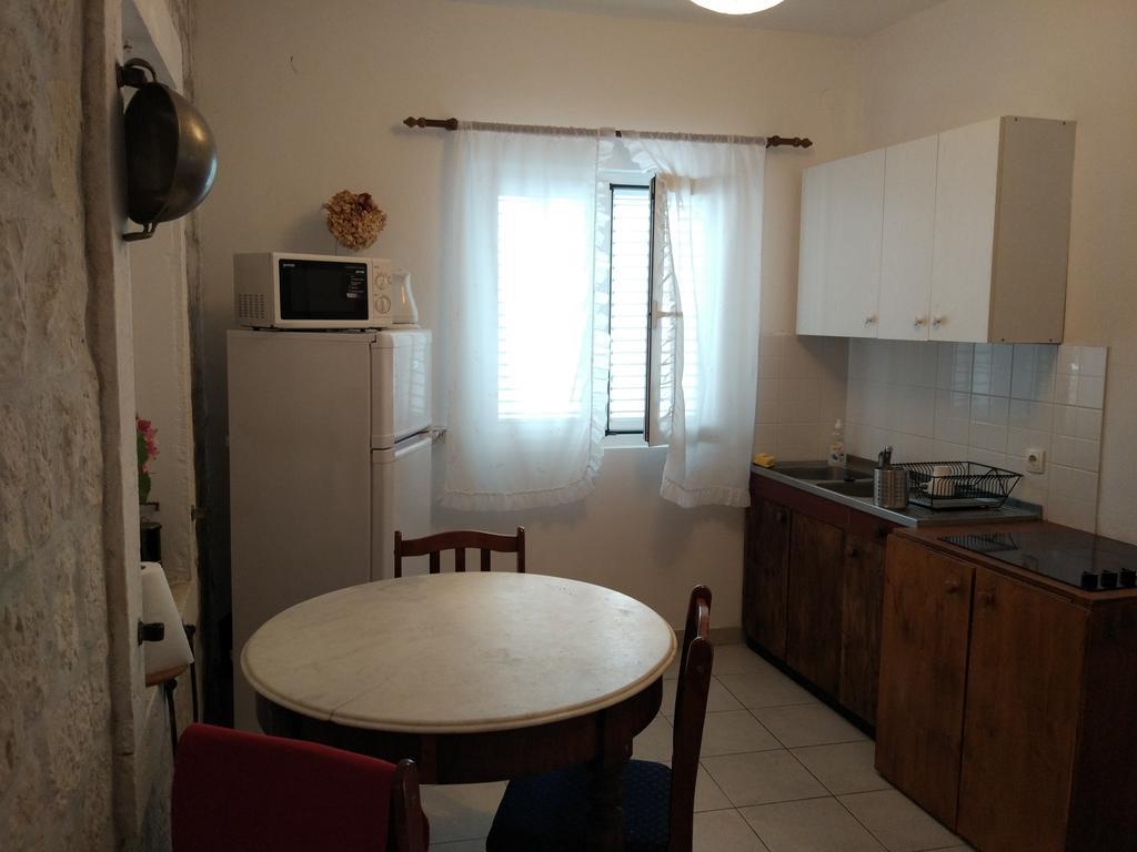 Apartments Madirazza Trogir Luaran gambar